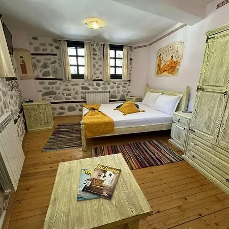 Litov Boutique Estate & *